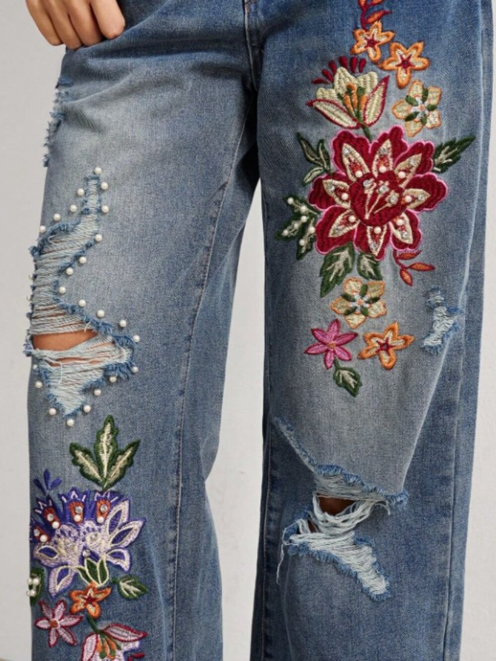Embroidered Jeans GORGEOUS Size 30 BNWT - Picture 3 of 9
